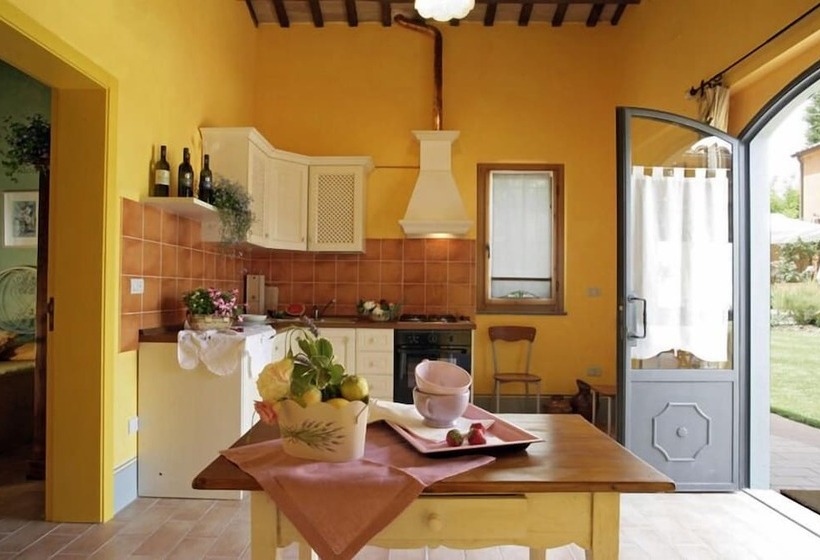 Сельский отель Poggio Montali