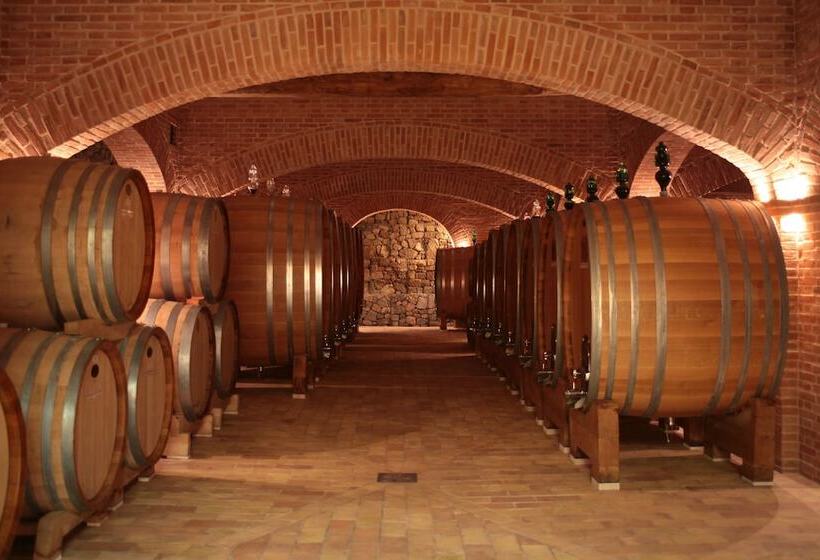 Сельский отель Mastrojanni Relais