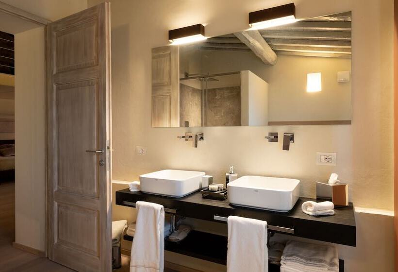 Сельский отель Mastrojanni Relais