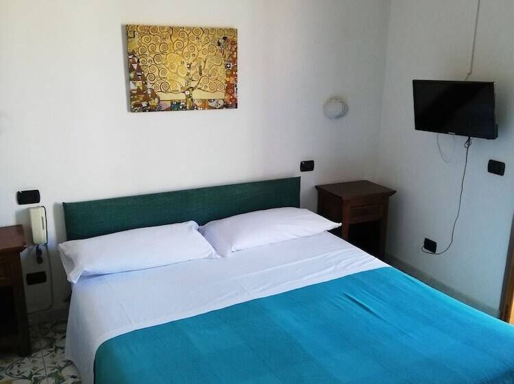 בית מלון כפרי Sibilla Residence