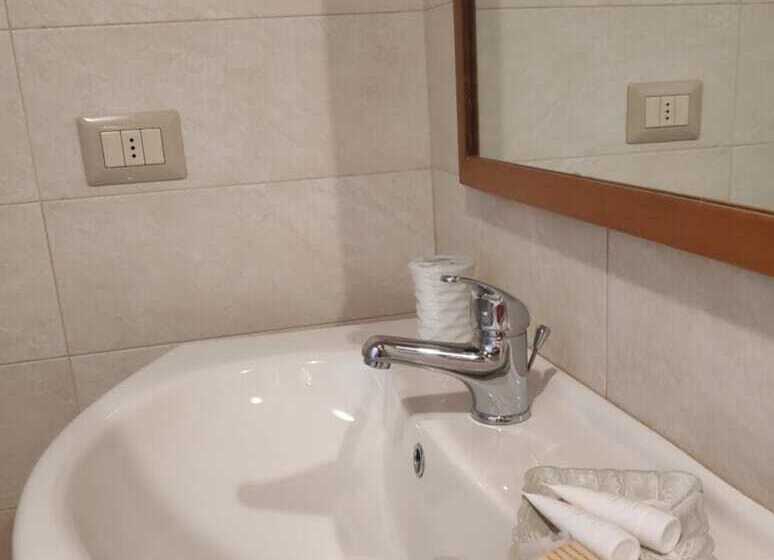 تختخواب و صبحانه Le Corti Del Casale