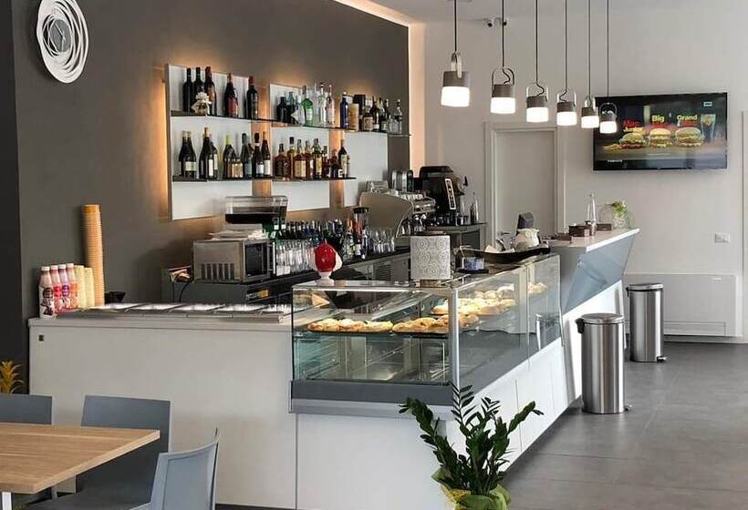 モーテル Piano Monaco