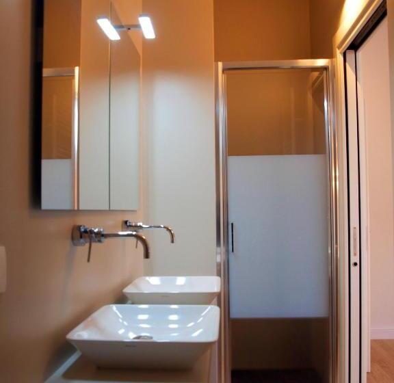 پانسیون Acquaderni Rooms