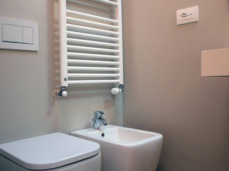 پانسیون Acquaderni Rooms