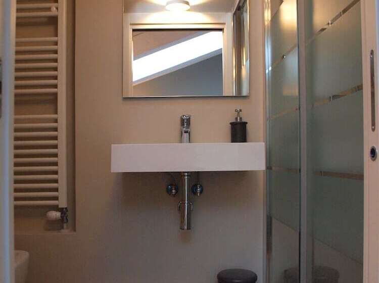 پانسیون Acquaderni Rooms