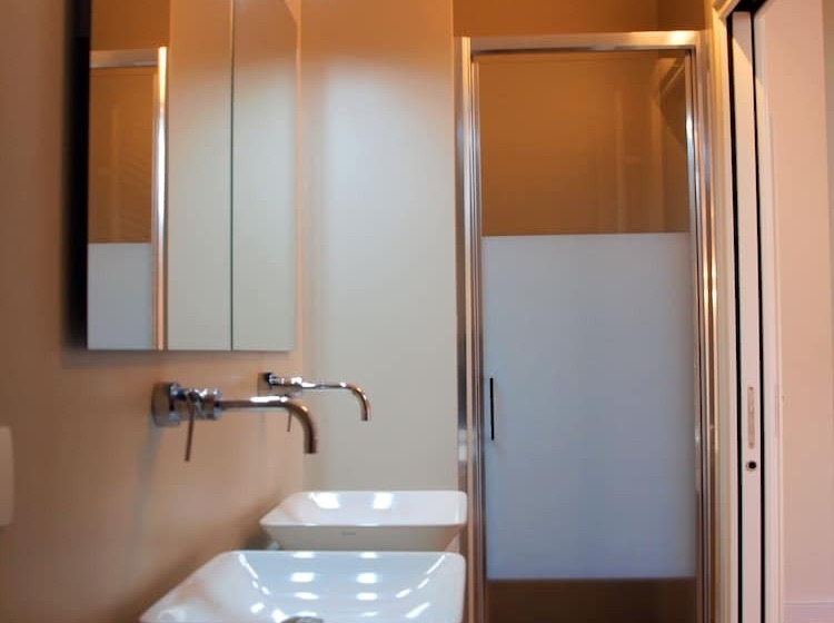 پانسیون Acquaderni Rooms