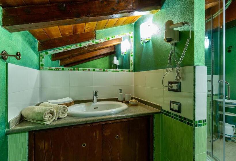 Пансион Affittacamere Is Coronas