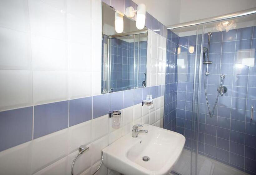 بنسيون Casa Don Micio