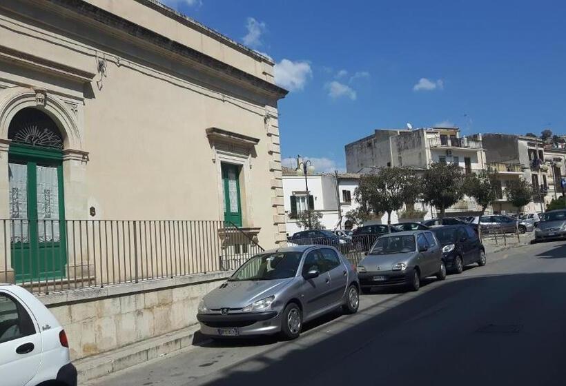 Пансион Casa Maltese Ri Scicli