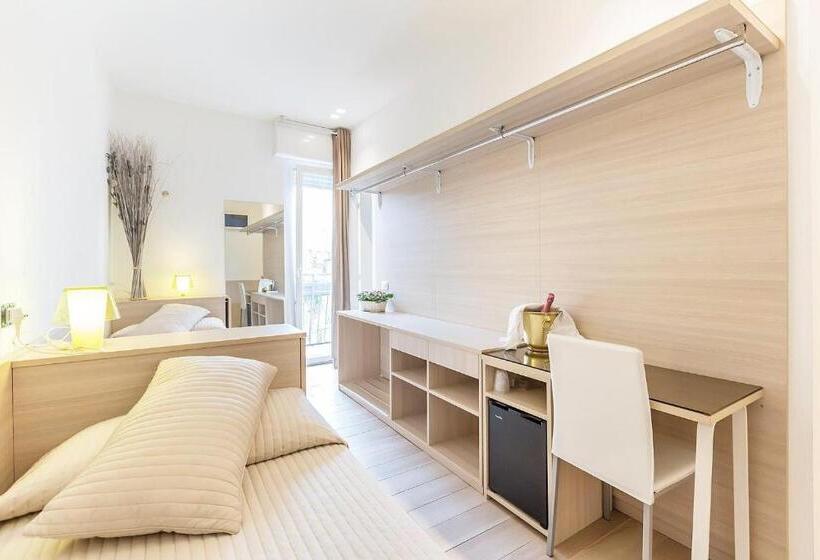 펜션 Foresteria Via Italia