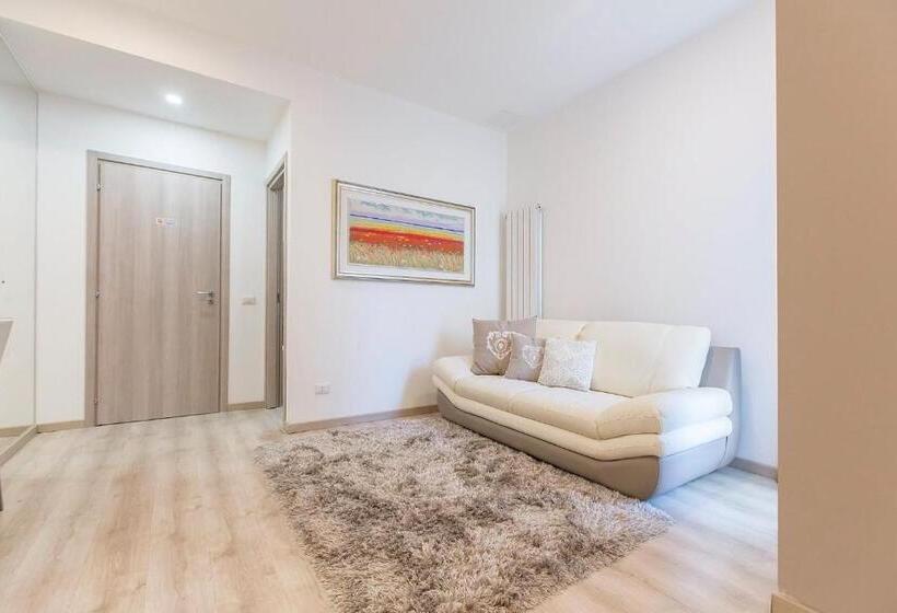 펜션 Foresteria Via Italia