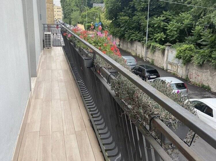 펜션 Foresteria Via Italia