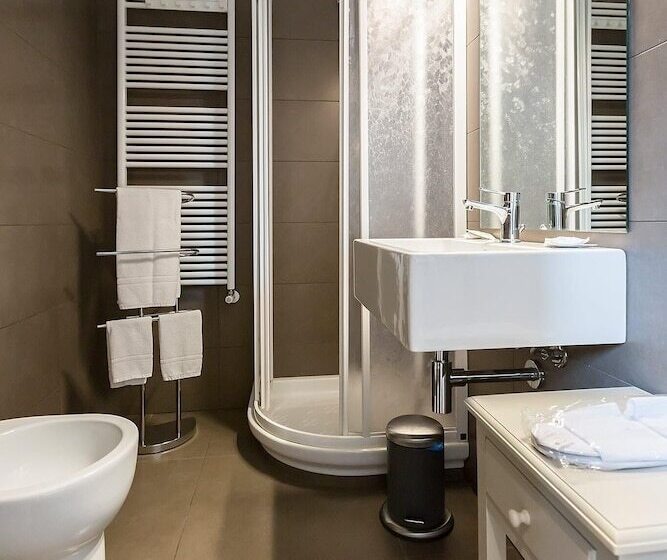 펜션 Foresteria Via Italia