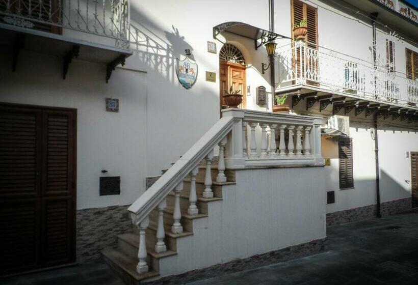 ペンション Guest House A Portapalermo
