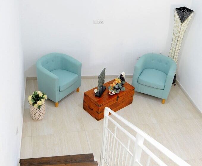 פנסיון Inah Rooms