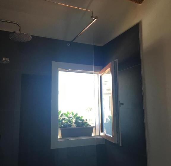 بنسيون La Lanterna Camere & More