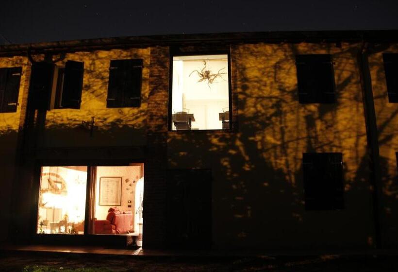 Пансион La Lanterna Camere & More