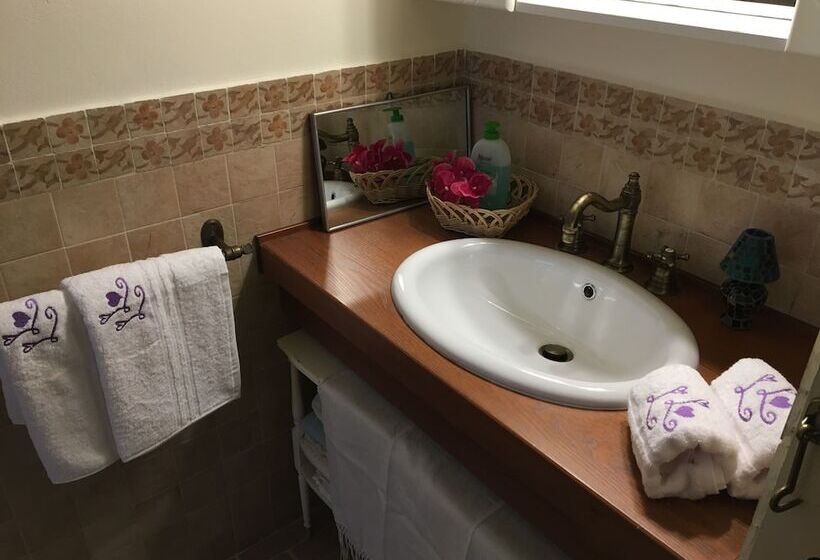 פנסיון Locanda Della Lavanda