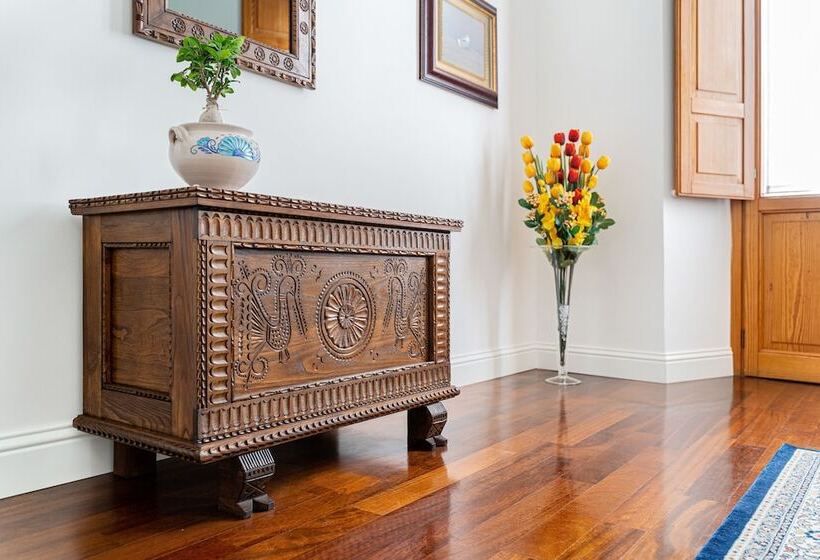 膳宿费 Marcus Suite