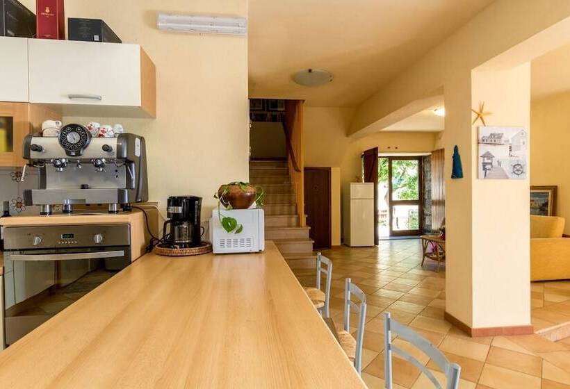 Panzió Mare Lughente