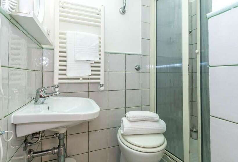 Panzió Mare Lughente