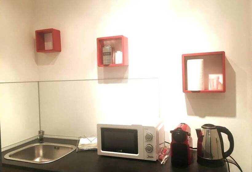 פנסיון Pretty Tiburtina Room