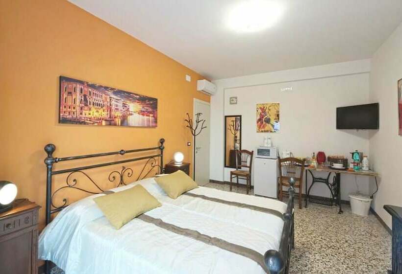 פנסיון Residence Serenissima By Holistay