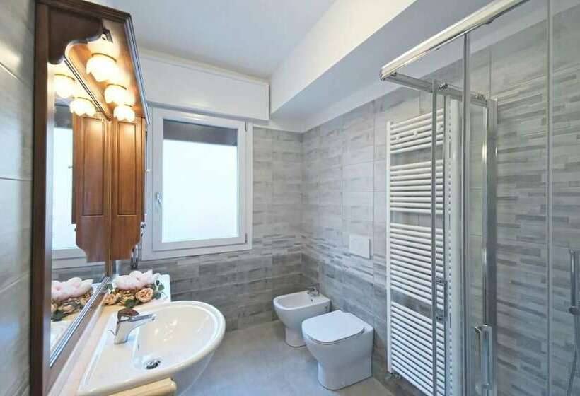 פנסיון Residence Serenissima By Holistay