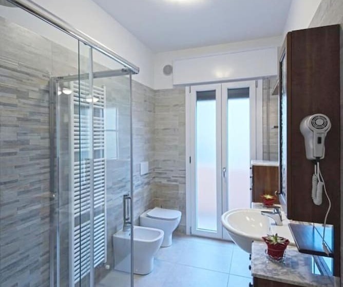 פנסיון Residence Serenissima By Holistay