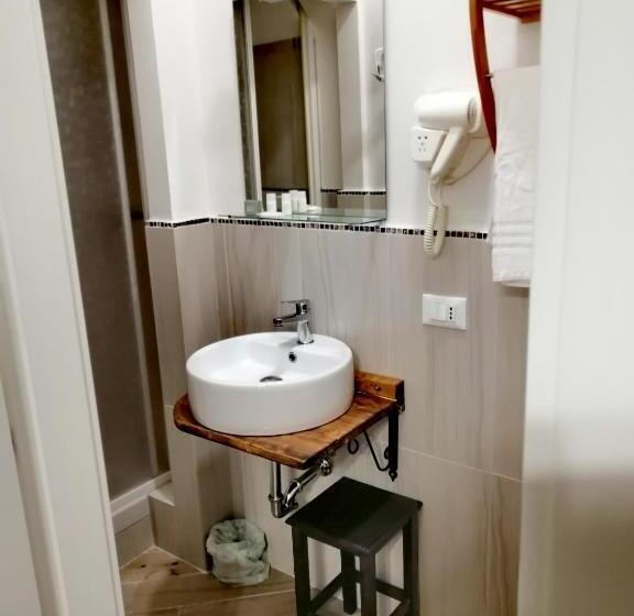 膳宿费 Tre Orologi