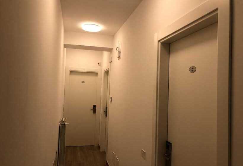 پانسیون Via Roma