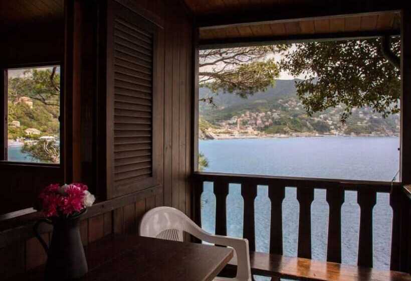 استراحتگاه Camping Smeraldo