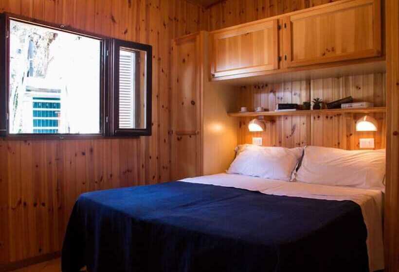 استراحتگاه Camping Smeraldo