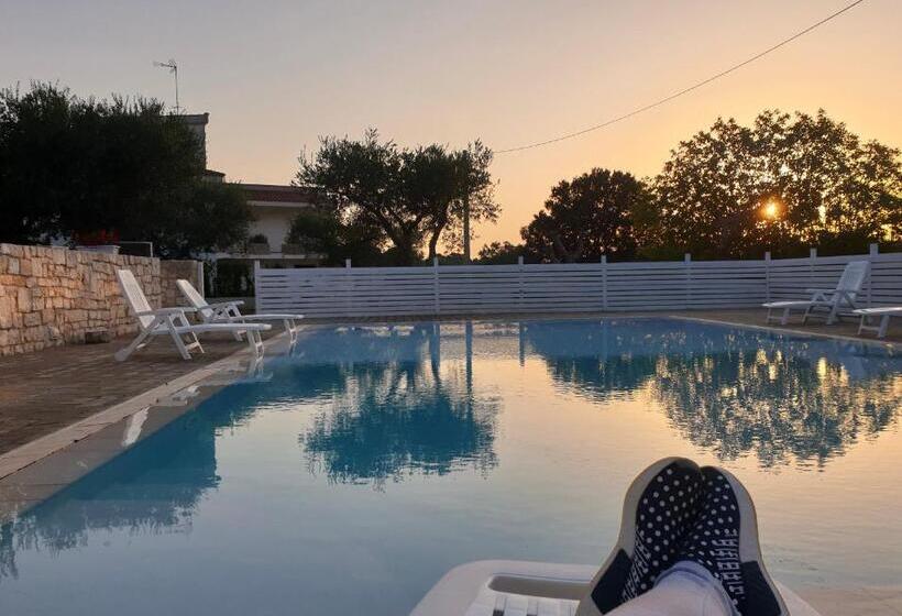 ベッドアンドブレックファースト Trullitria Rooms