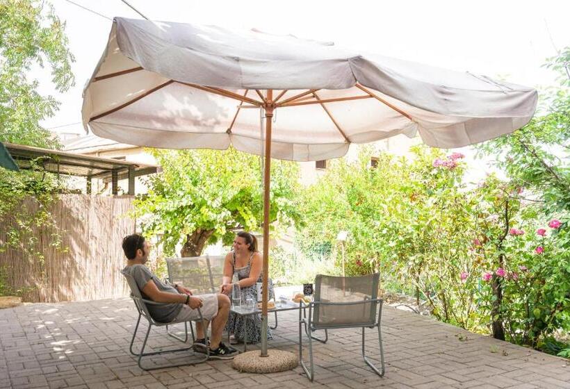 Al Qatta Bed & Breakfast