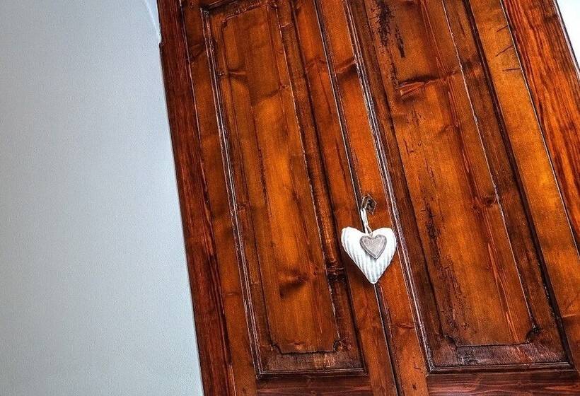 مبيت وإفطار U Campanin