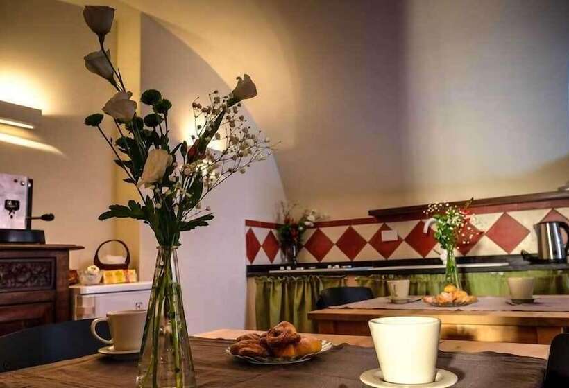 مبيت وإفطار U Campanin