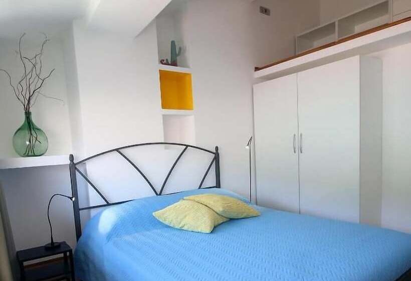 مبيت وإفطار U Campanin