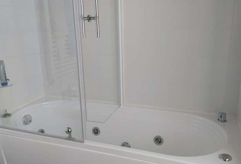 צימר Agriturismo Cascina Poscallone