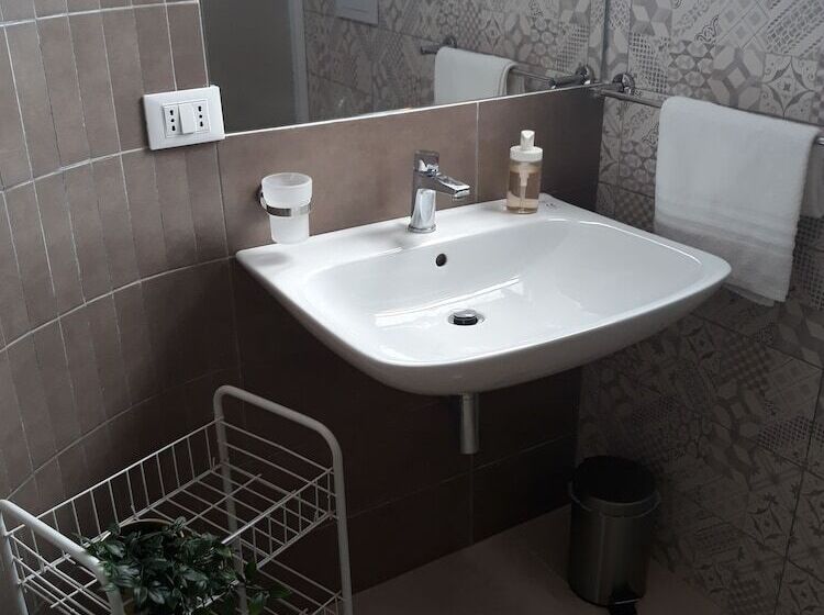 Nocleg ze śniadaniem Antares