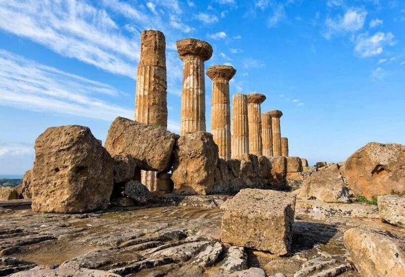 تختخواب و صبحانه Bb Sicily