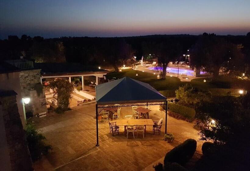 مبيت وإفطار Casale De Li Canti