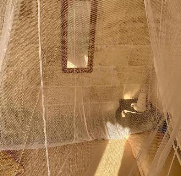 צימר Centro Storico Rooms