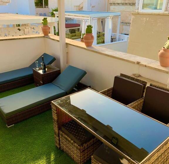 צימר Centro Storico Rooms