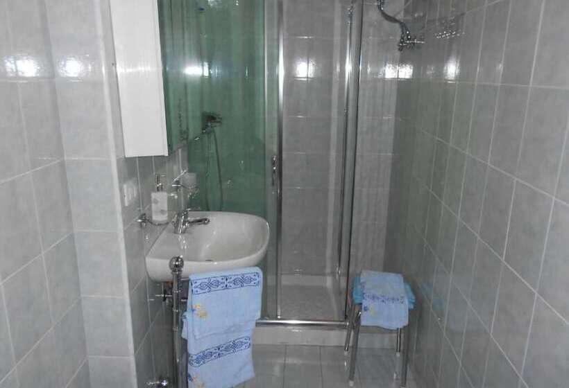 צימר Centro Storico Rooms