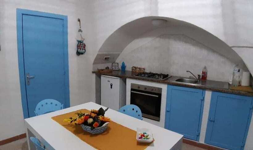 צימר Centro Storico Rooms