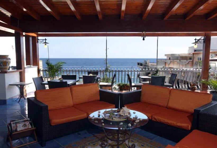 Bed and Breakfast Donna Carmela   Da Rosa