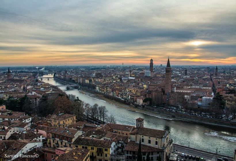 민박 Gardabeds Adults Only