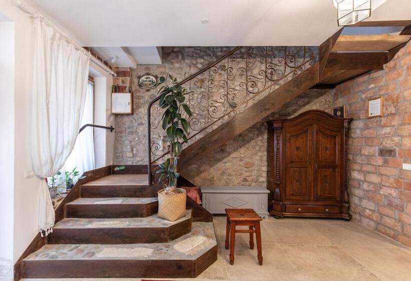 민박 Gardabeds Adults Only