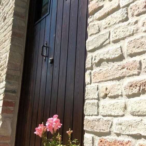 ベッドアンドブレックファースト Horti Del Baio